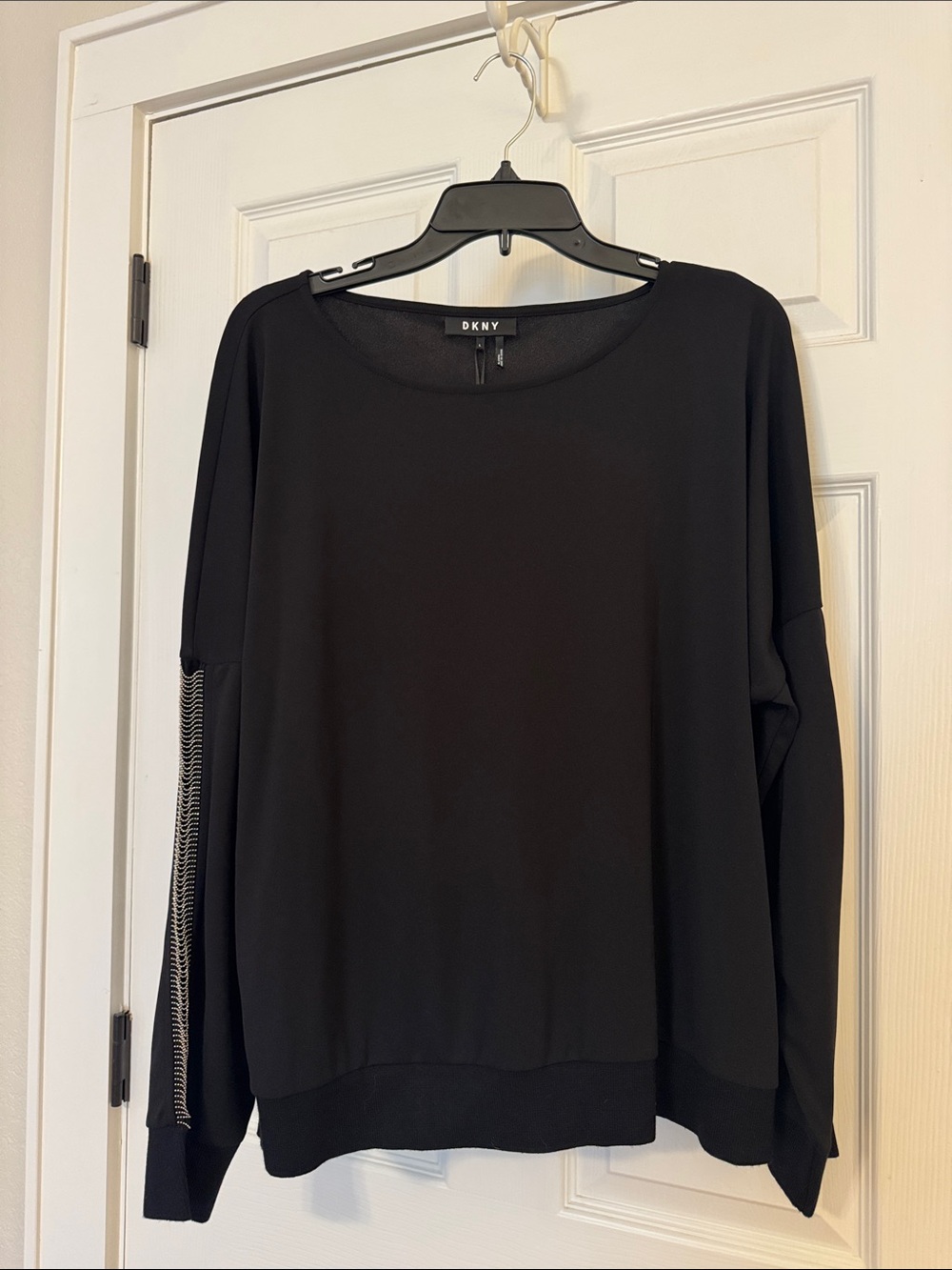 Dkny City Lights Black Long-Sleeve Top with Accented Sleeves
